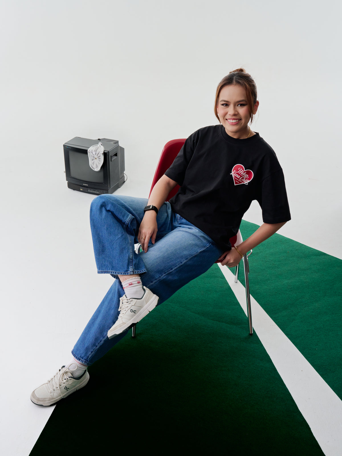 HKC Heart Black Tee