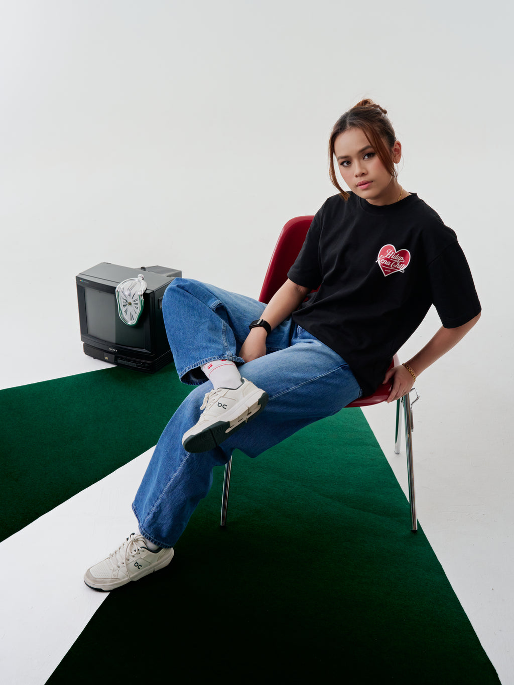 HKC Heart Black Tee