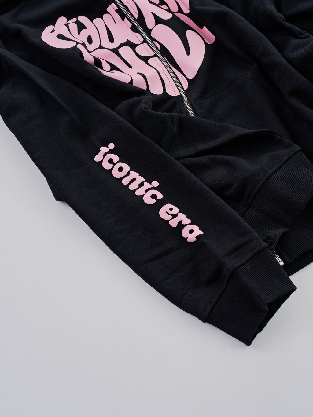 Arcaiiv Zipper Hoodie Blackout