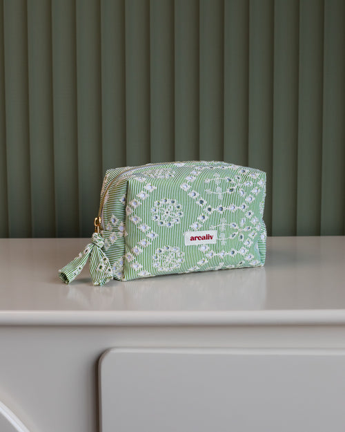 Pouch in Pistachio