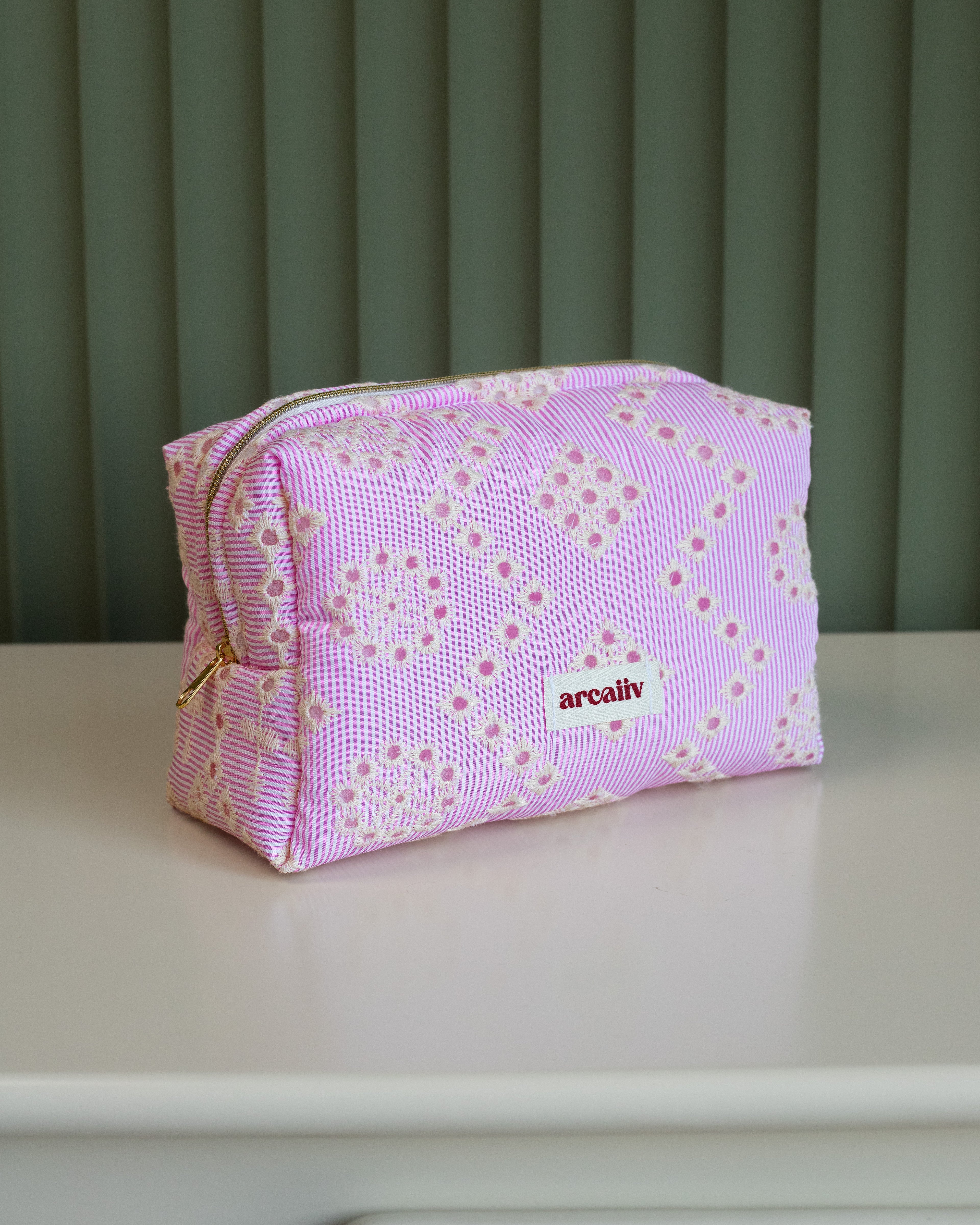 Pouch in Pink Meringue