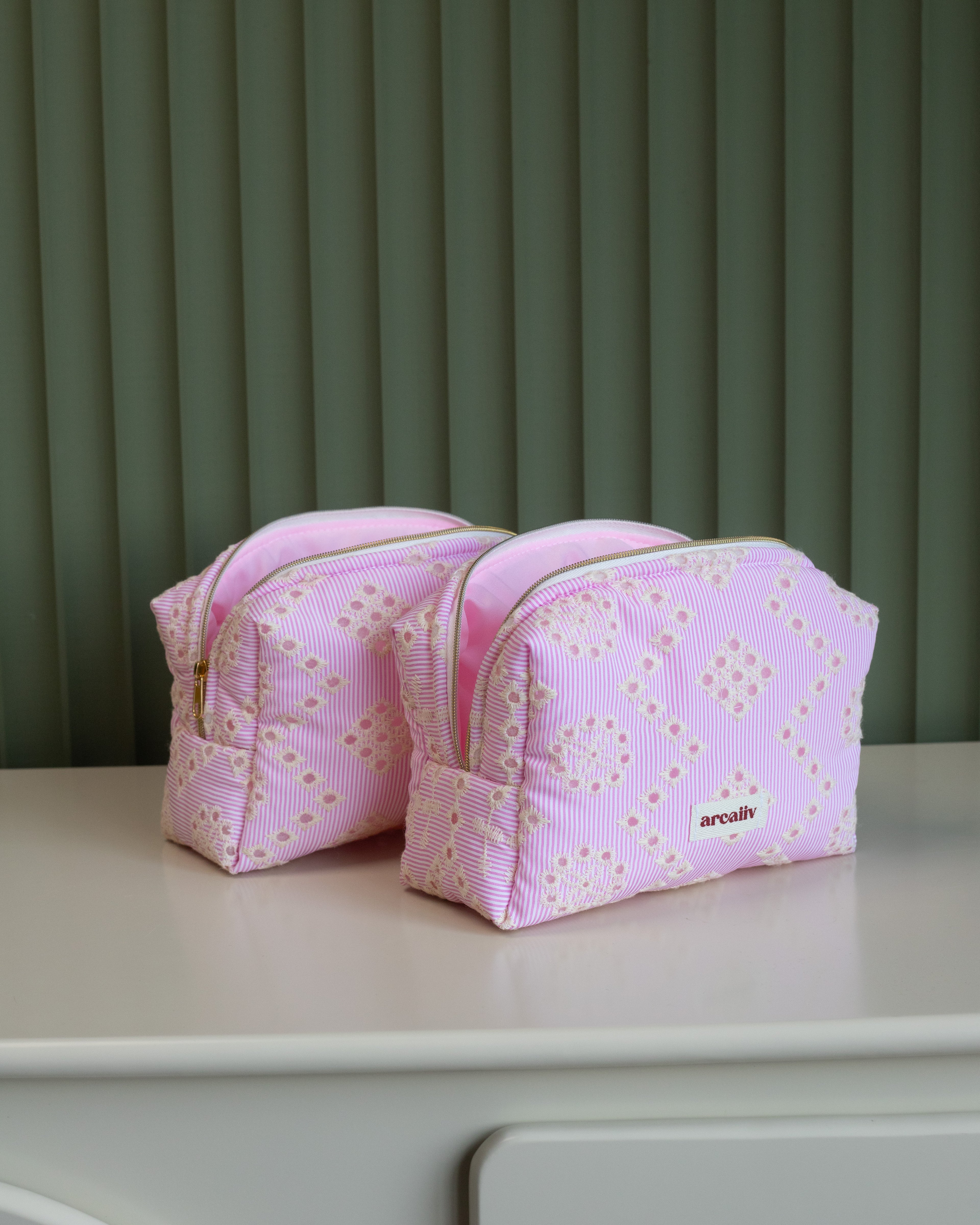 Pouch in Pink Meringue